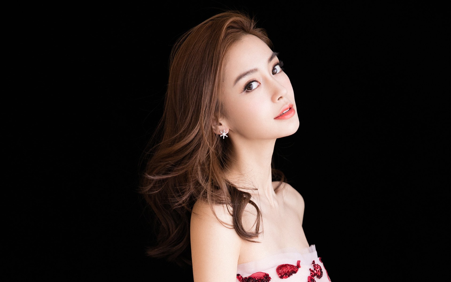 克洛普领衔利物浦,不断争取欧冠重夺