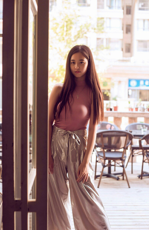 最后一分钟的争议点球决定比赛结果